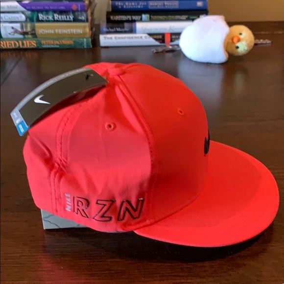 Nike Golf XS/SM Flex Fit hats NWT - Picture 2 of 7